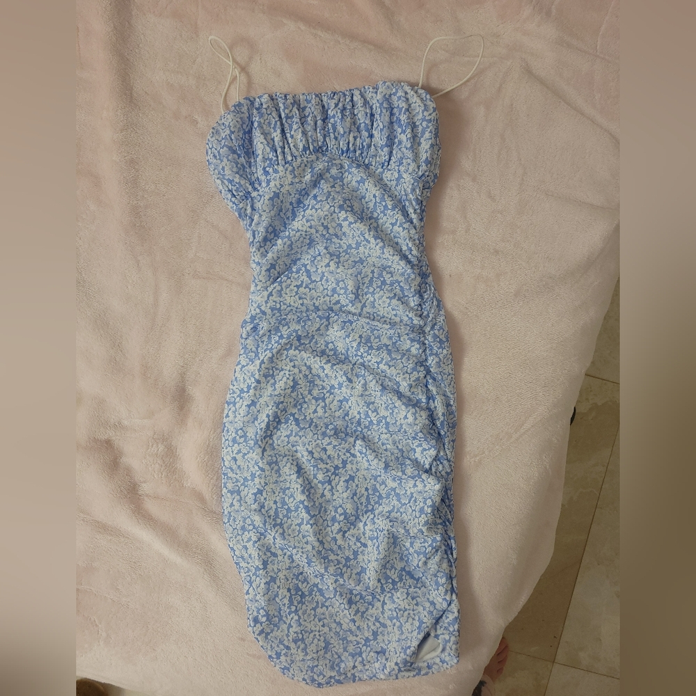 Floral blue dress